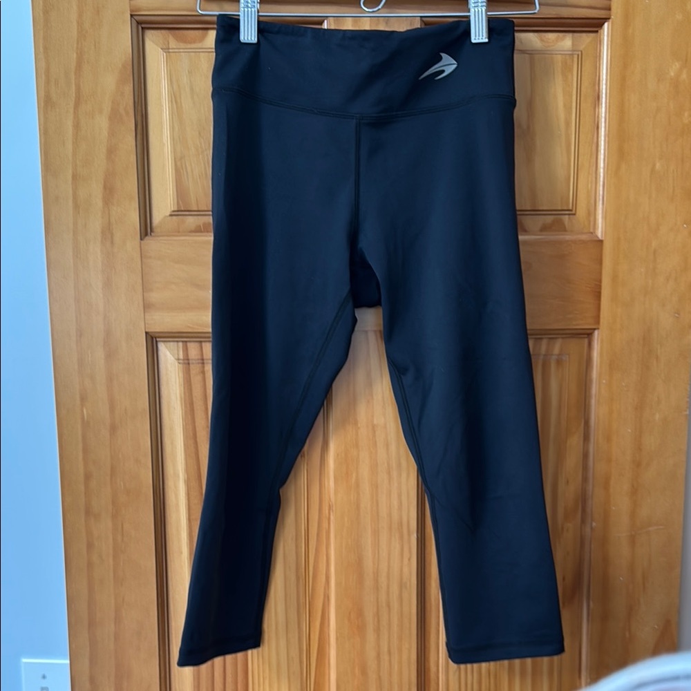 Black Athletic Leggings